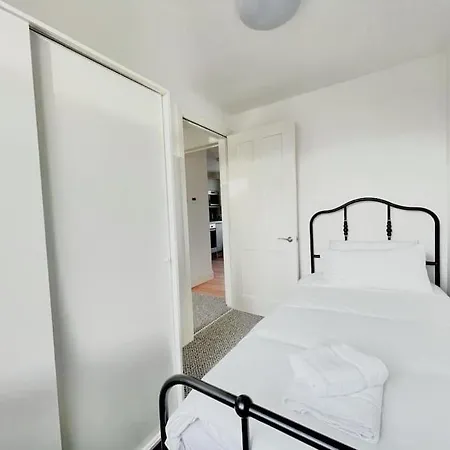 Amazing Spacious 2 Bed Apart London Exterior photo